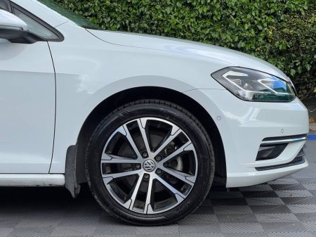 2021 Volkswagen Golf - photo 9