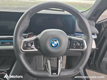 2025 BMW i5 - photo 21