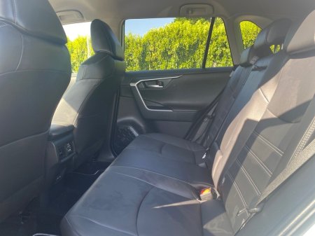 2023 Toyota RAV4 - photo 7