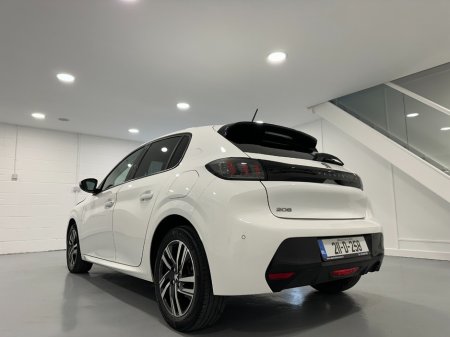 2021 Peugeot 208 - photo 11
