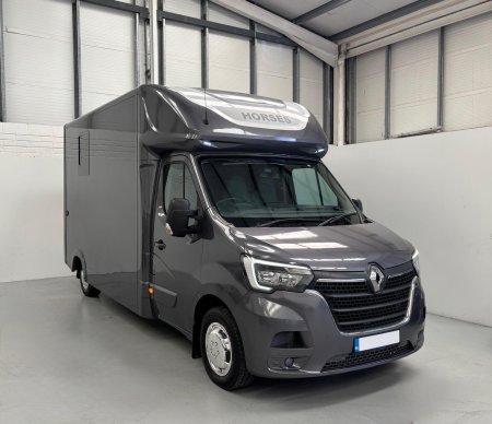 2020 Renault Master