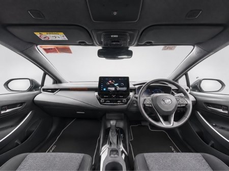 2026 Toyota Corolla - photo 8