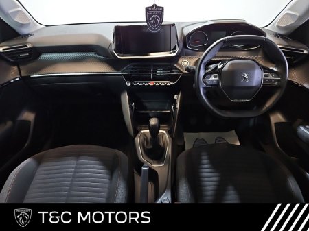 2020 Peugeot 208 - photo 2