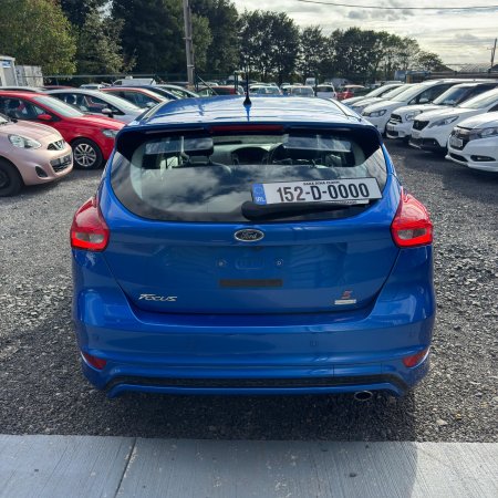 2015 Ford Focus - photo 8