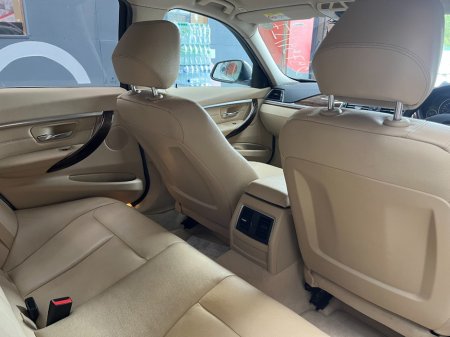 2017 BMW 3-Series - photo 16
