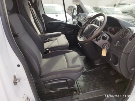 2019 Nissan NV400 - photo 10