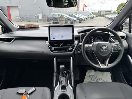 2023 Toyota Corolla Cross - photo 8