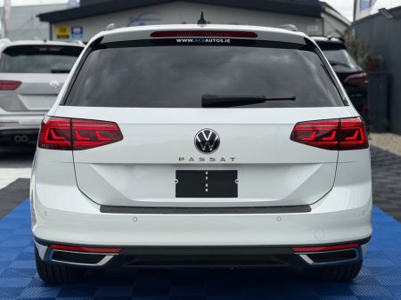 2021 Volkswagen Passat - photo 6