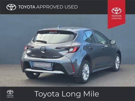 2024 Toyota Corolla - photo 2