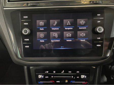 2022 Volkswagen Tiguan - photo 19
