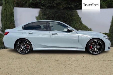 2024 BMW 3-Series - photo 3