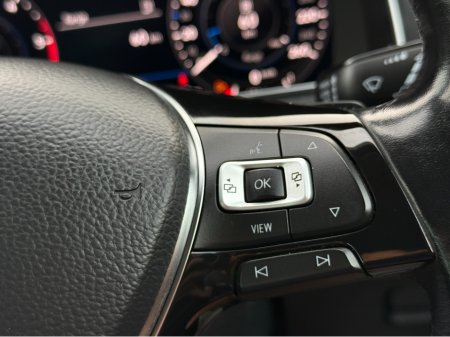 2020 Volkswagen Golf - photo 24