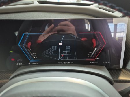 2026 BMW XM - photo 8