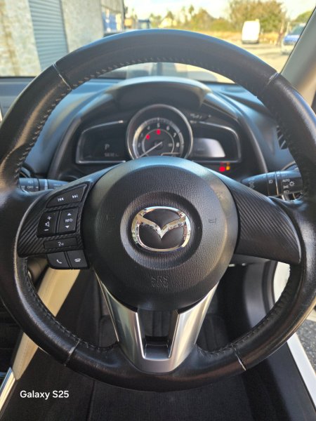 2015 Mazda Demio - photo 18