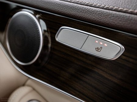 2021 Mercedes-Benz GLC - photo 19