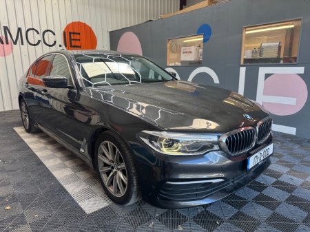 2017 BMW 5-Series 2017 BMW 5 523D AUTOMATIC 2.0  / PARKING CAMERA/ ELETRIC MEMORY AND HEAT SEAT/ AMBIENT LIGHTS AND MO