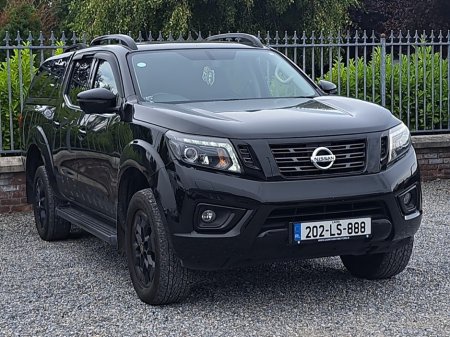 2020 Nissan Navara Crewcab N-guard Model 2.3 Diesel Automatic