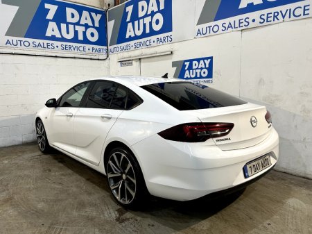 2020 Opel Insignia - photo 5