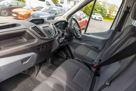 2019 Ford Transit - photo 12