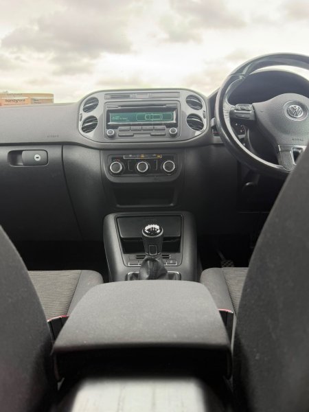 2012 Volkswagen Tiguan - photo 12