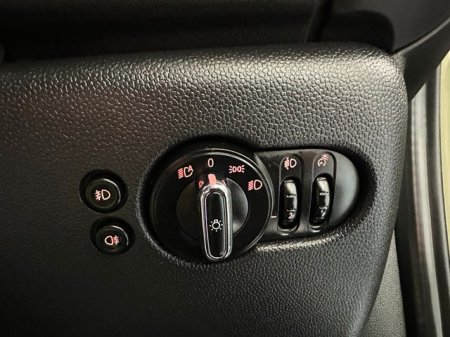 2020 Mini Cooper - photo 24