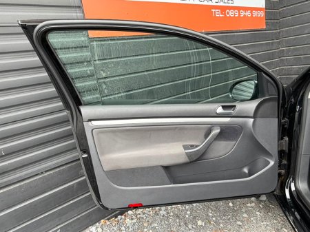 2006 Volkswagen Golf - photo 13