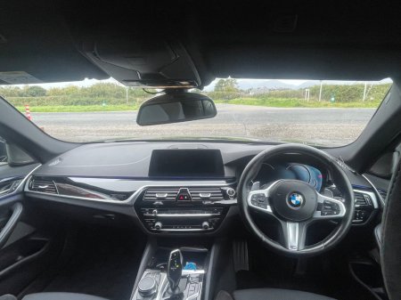 2019 BMW 5-Series - photo 16