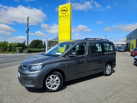 2023 Volkswagen Caddy - photo 2