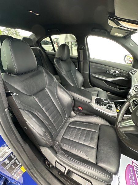 2020 BMW 3-Series - photo 23