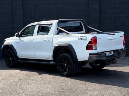 2019 Toyota Hilux - photo 3