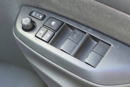 2022 Toyota Yaris - photo 24