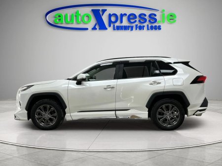 2022 Toyota RAV4 - photo 7