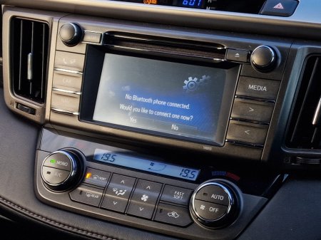 2014 Toyota RAV4 - photo 5