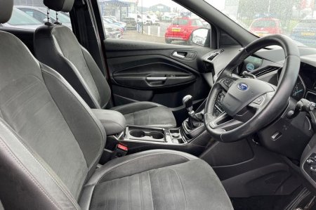 2017 Ford Kuga - photo 17