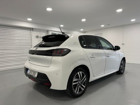 2021 Peugeot 208 - photo 14
