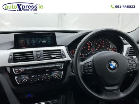 2017 BMW 3-Series - photo 18