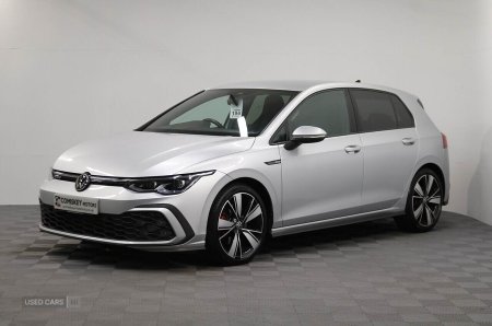 2023 Volkswagen Golf - photo 3
