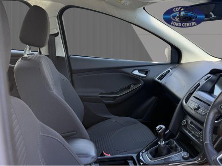 2018 Ford Focus - photo 5