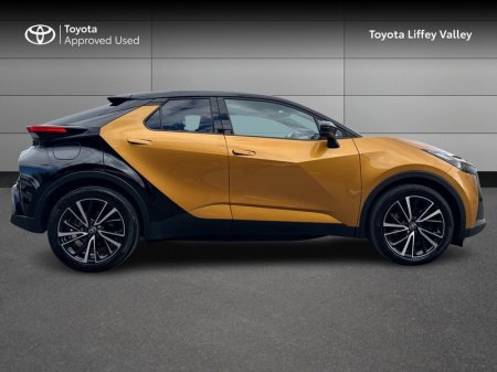 2024 Toyota C-HR - photo 3
