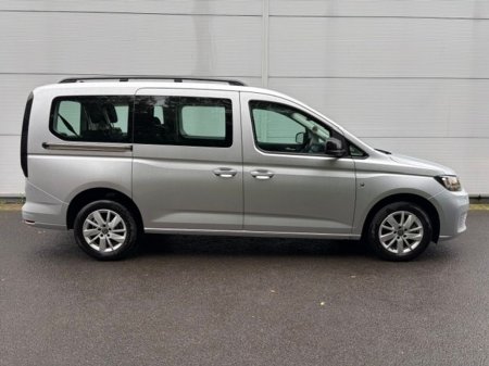 2025 Volkswagen Caddy - photo 2