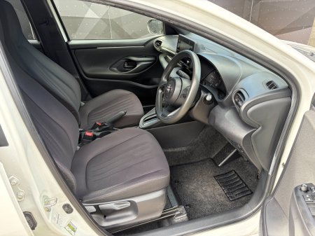 2020 Toyota Yaris - photo 9
