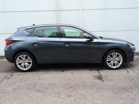2025 SEAT Leon - photo 2