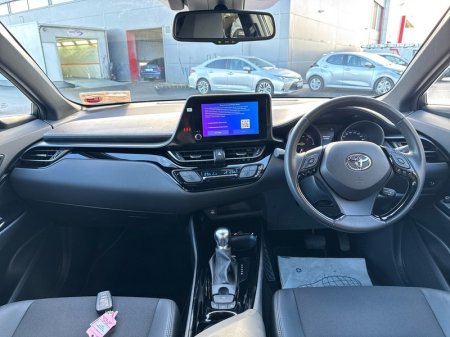 2023 Toyota C-HR - photo 8