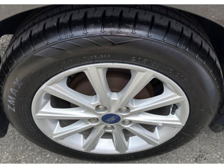 2017 Ford Focus - photo 15