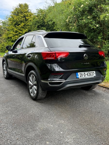 2021 Volkswagen T-Roc - photo 2