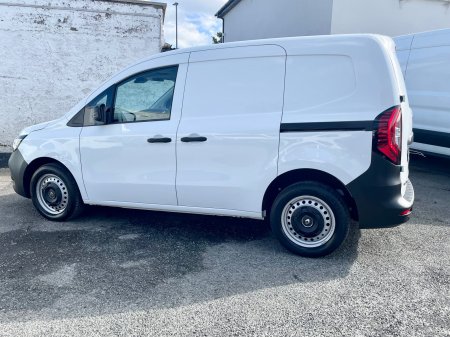 2023 Renault Kangoo - photo 20