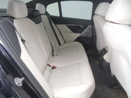 2024 BMW 5-Series - photo 11