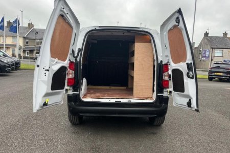 2023 Citroen Berlingo - photo 6