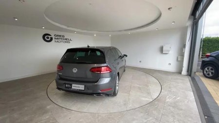 2020 Volkswagen Golf - photo 6
