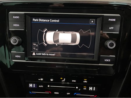 2022 Volkswagen Passat - photo 26